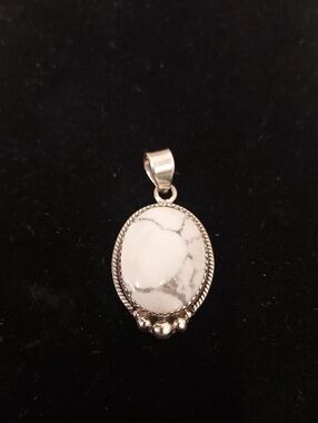 925 Sterling Silver White Buffalo. Oval Pendant Necklace in Silver Frame